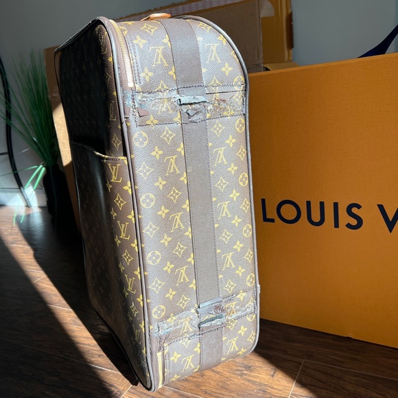 Louis Vuitton Pegase 55 suitcase carry-on - Picture 14 of 15